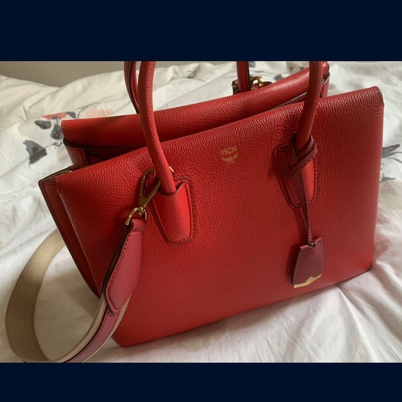 Great condition, used but kept well clean - Picture 3 of 7